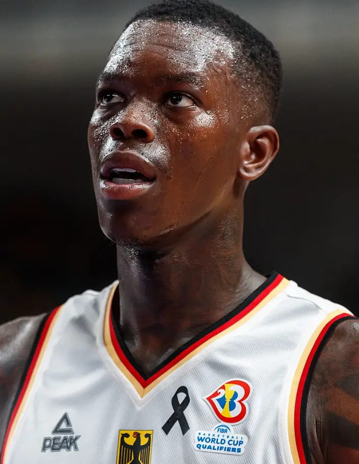 Dennis Schroeder