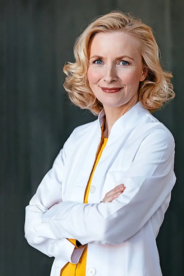 Dr. Anne Fleck